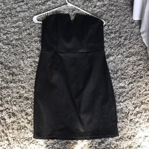 Cute new black stretchy mini dress!